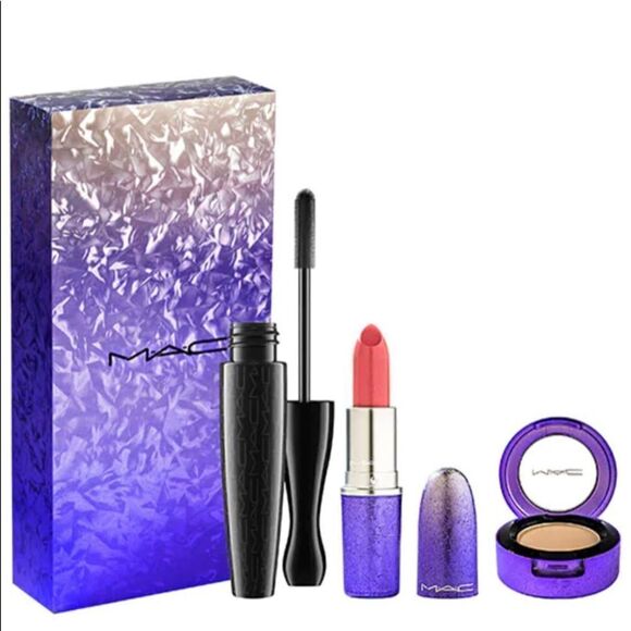 Mac Singles Day Classics Kit - Picture 1 of 11